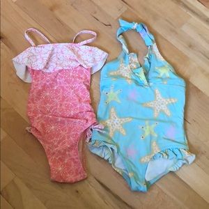 Girls Garnet Hill and Old Navy size 5 swimsuits
